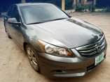 A picture of Neatly Used Honda Accord 2009 model up for sale. Everything