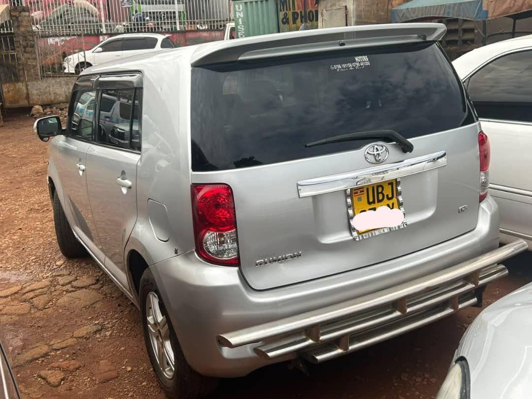 A picture of TOYOTA RUMION 1 8CC