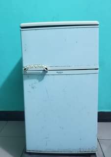 A picture of Friji Fridge