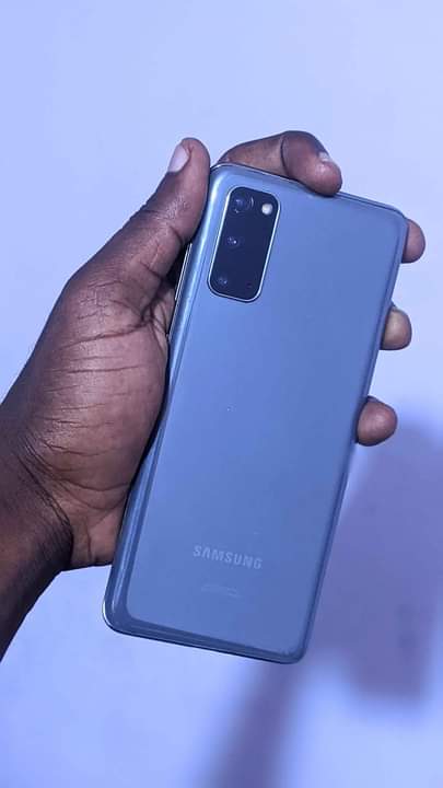 samsung s20