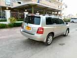 A picture of Toyota kluger Bei ml 12 Engine ndogo Full file 0711836967