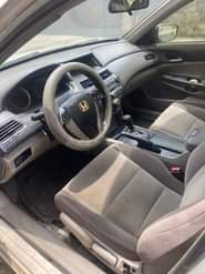 A picture of 2009 Honda Accord V4 Engine and gear Ac chilling Brake