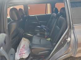 A picture of Toyota Highlander model 010 upgraded to 012 nothing to fix