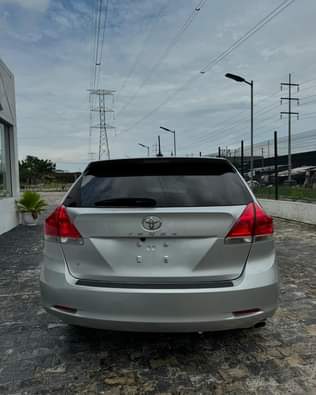 A picture of Toyota Venza 2011