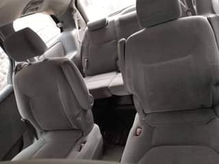 A picture of 2004 Toyota Sienna