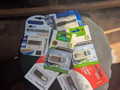 A picture of Flash disks computer