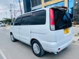 A picture of Toyota Noah