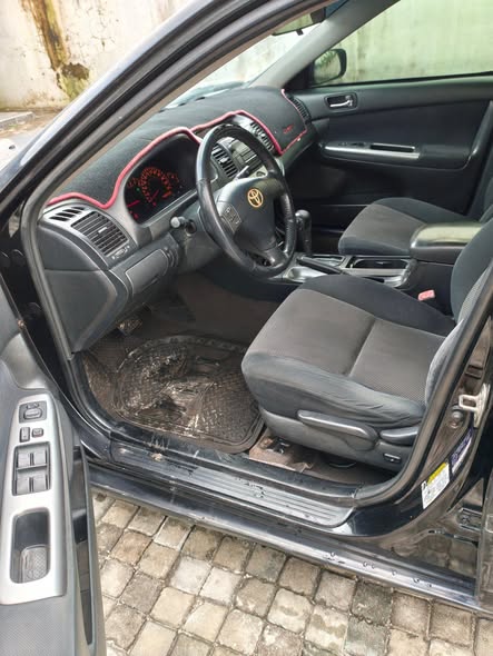 A picture of 2005 Toyota Camry