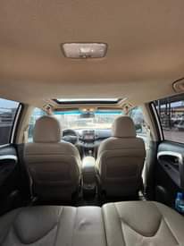 A picture of TOYOTA RAV4 2010