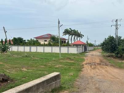 Ghana R.