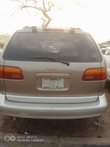 A picture of 2002 Toyota Sienna 02 model
