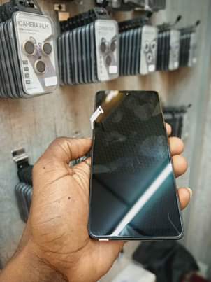 A picture of Aquous Zero 5G basic