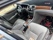 A picture of 2005 Lexus ES330