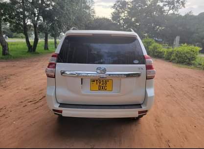 A picture of TOYOTA PRADO GOOD NEW FOR SELL 85M SO PLSEEEE CALL