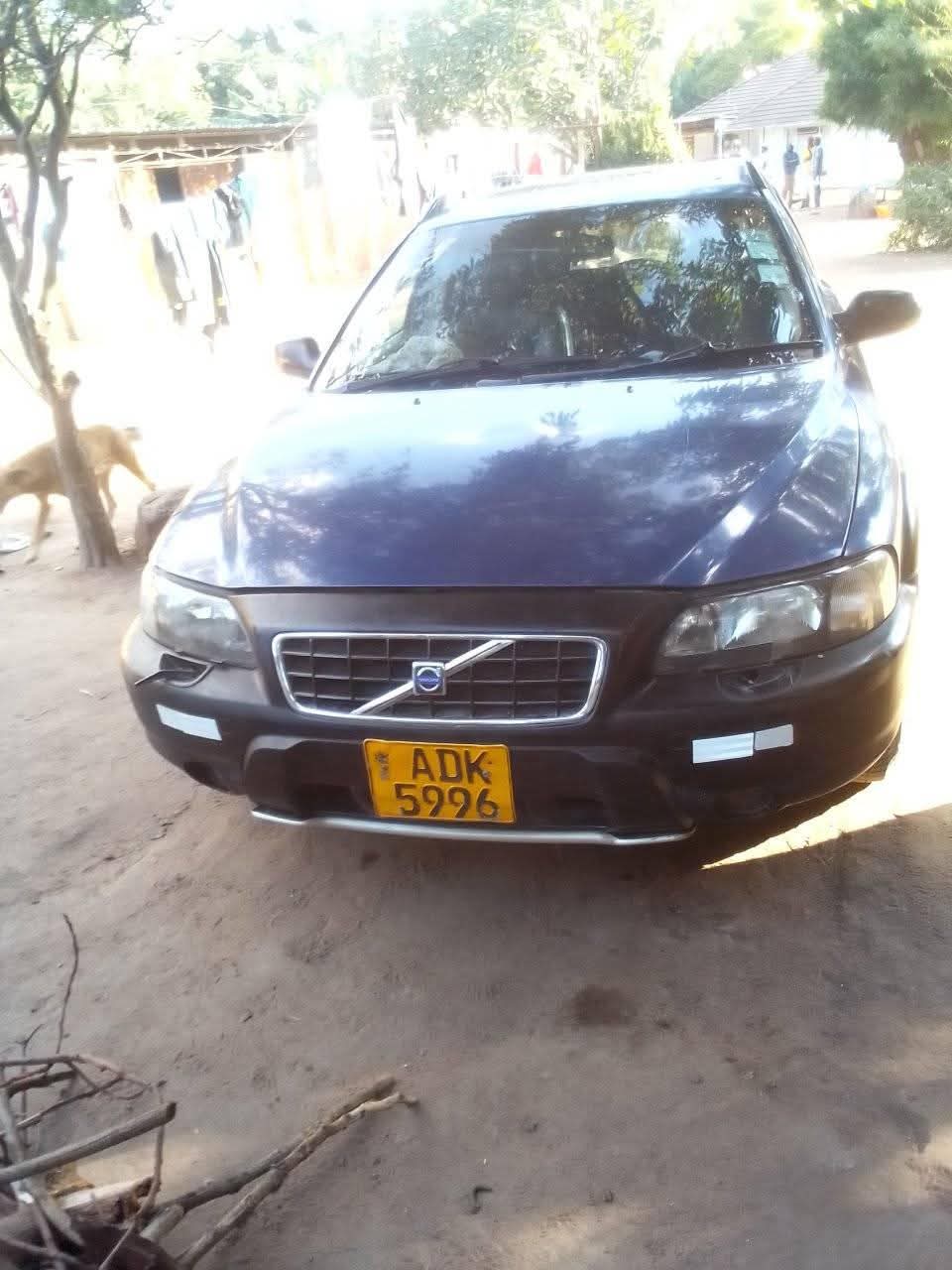 classifieds/cars volvo
