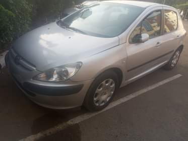A picture of Peugeot 307 automatic Transmission 4 sale Clean first body Sound