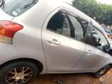 A picture of TOYOTA Vitz