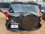 A picture of Toyota Rav4 SUV in good working condition Price 3M with