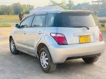 A picture of Ist milion 7 9 Ipo mwanza Automatic Engine safi 0784857610