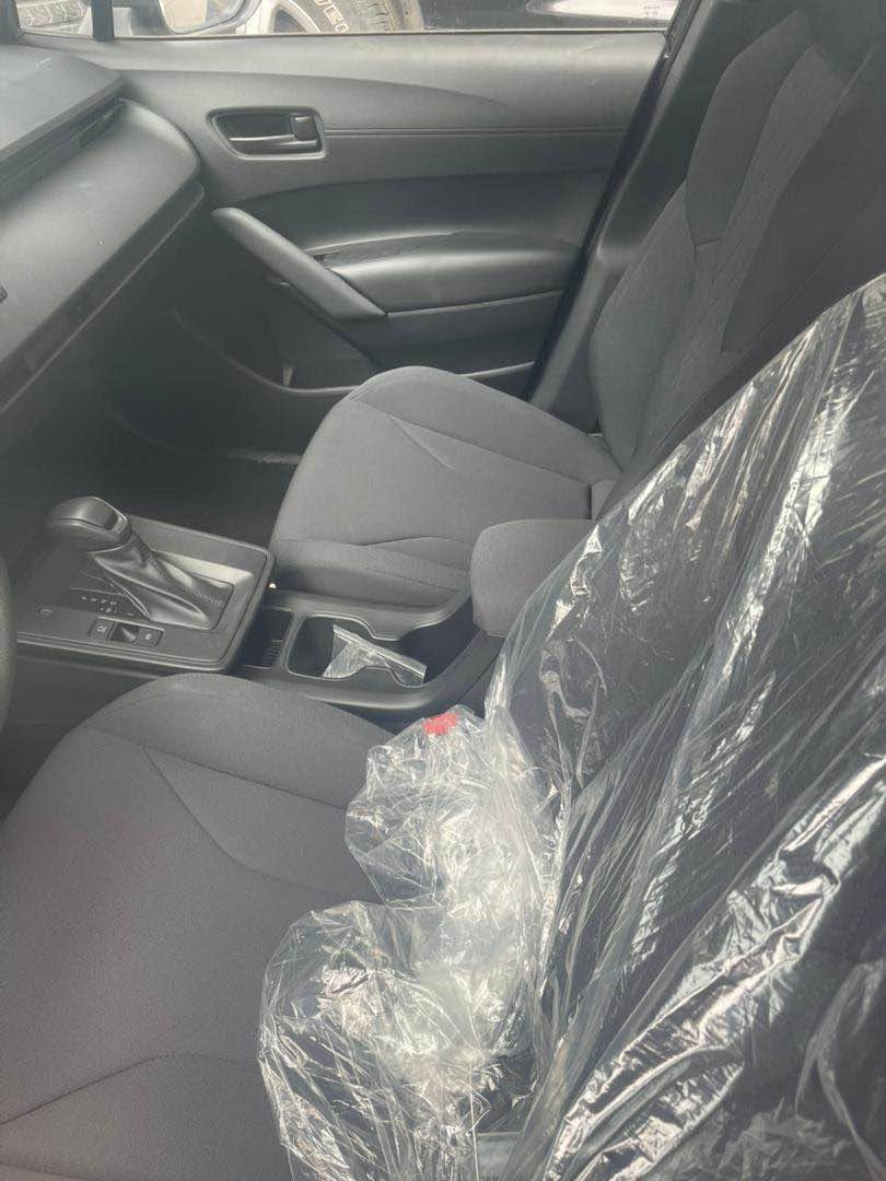 A picture of Toyota cross 2026