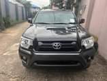 A picture of Foreign Used 2015 Toyota Tacoma