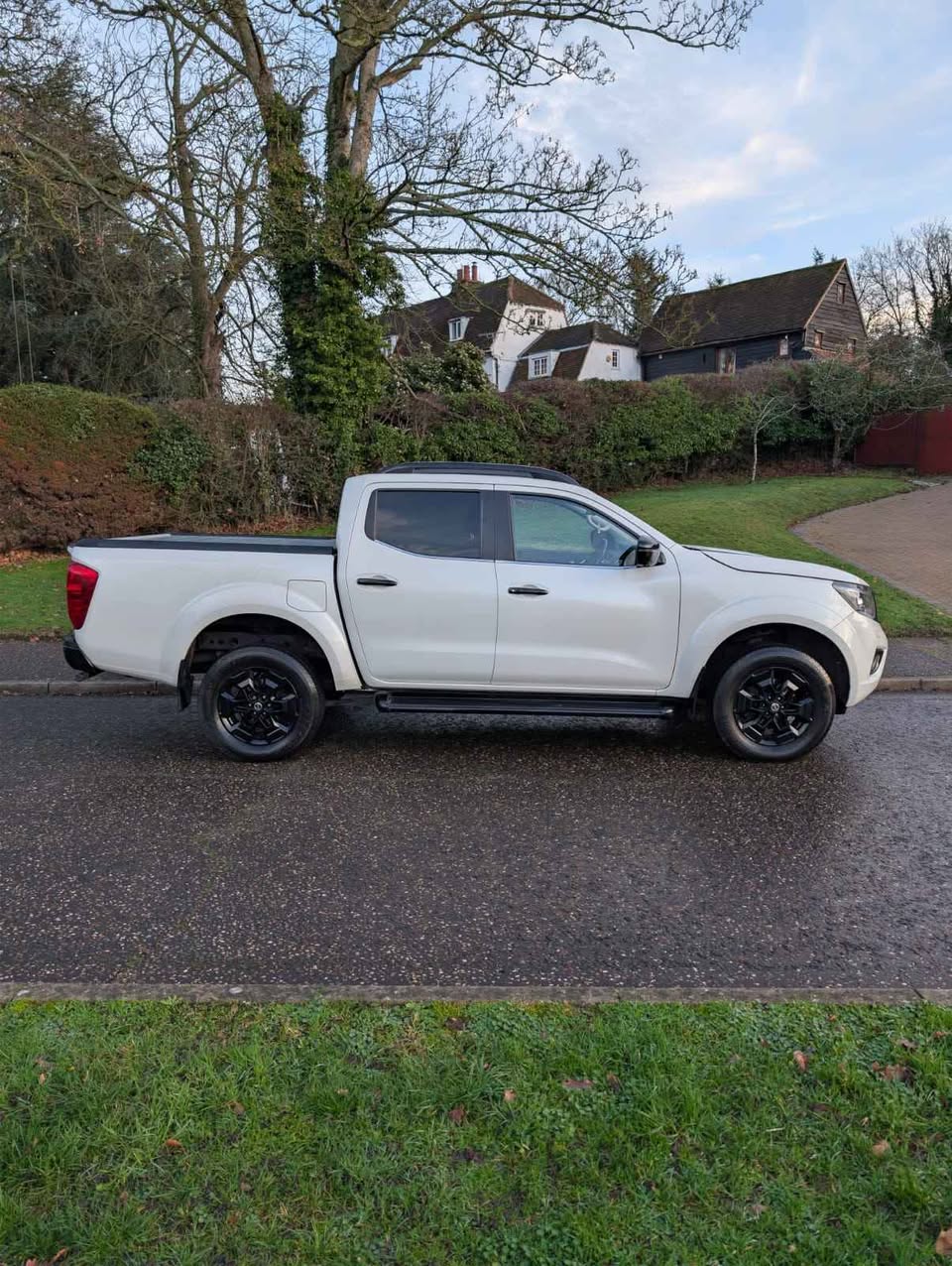 nissan navara