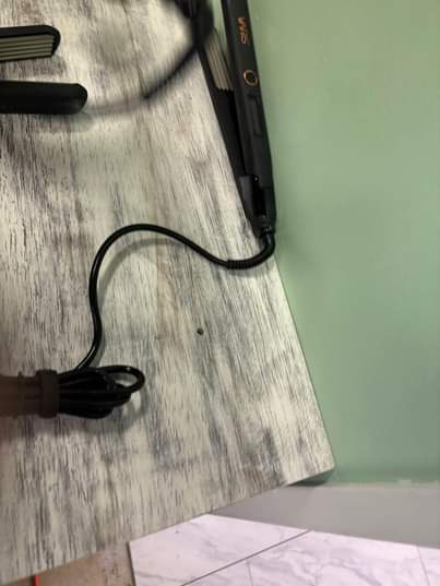 A picture of Hair straightening curling irons