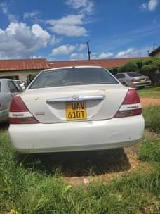 A picture of Toyota mark 2 grande