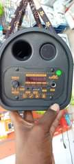 A picture of Nauza Werelles speaker Zina bass kubwa mziki unasikika Unaweza kuunganisha