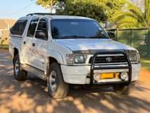 used toyota hilux