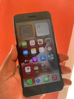 A picture of i phone 7 plus