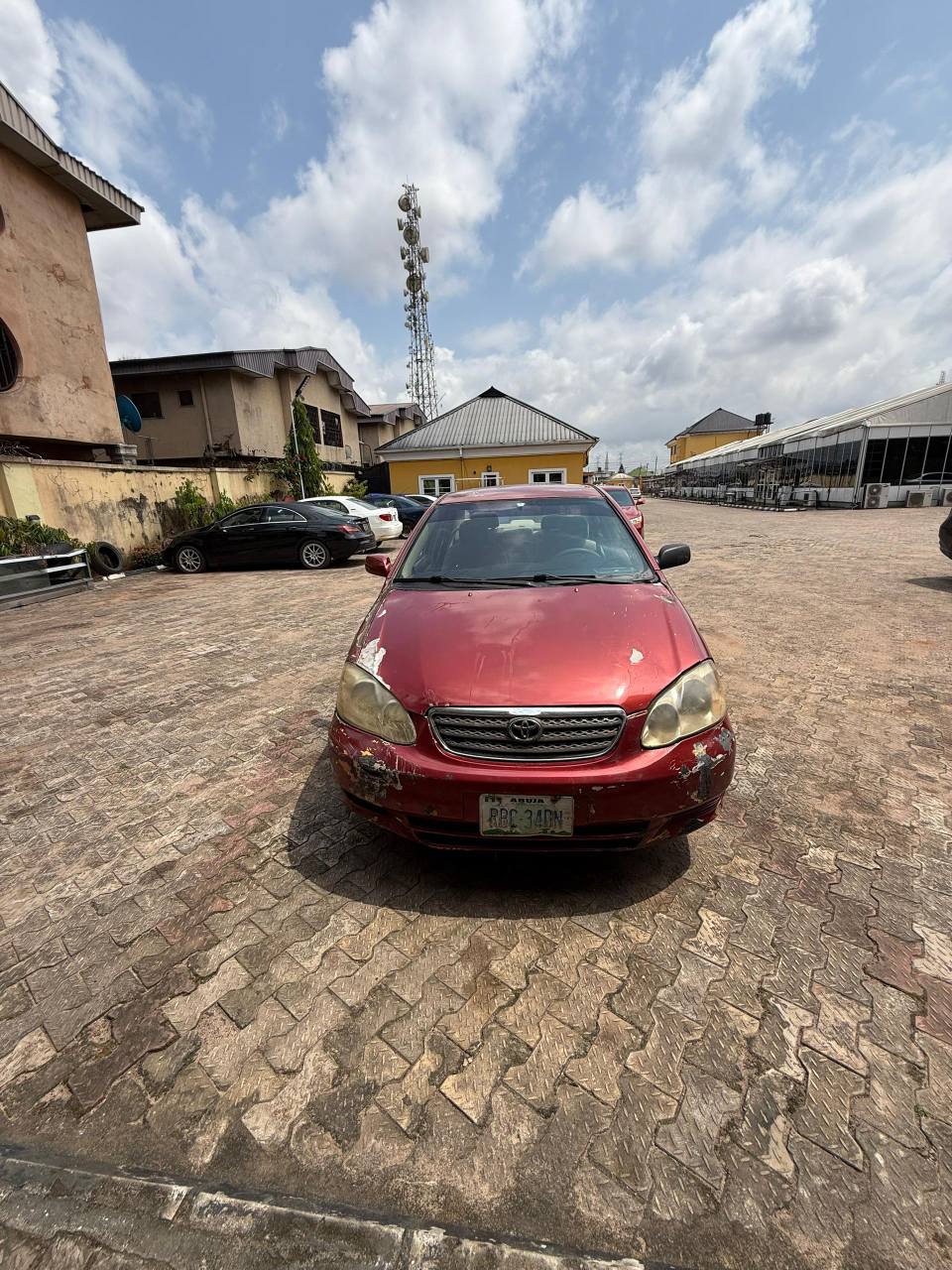 A picture of Sharp Toyota Corolla 04 with engine nd gearbox working perfectly