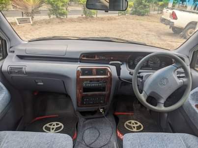A picture of Toyota noah no dz