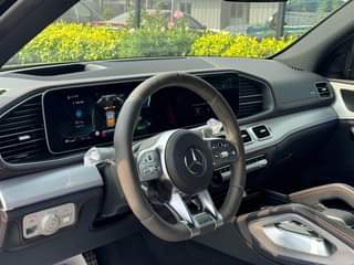 A picture of 2021 gle53