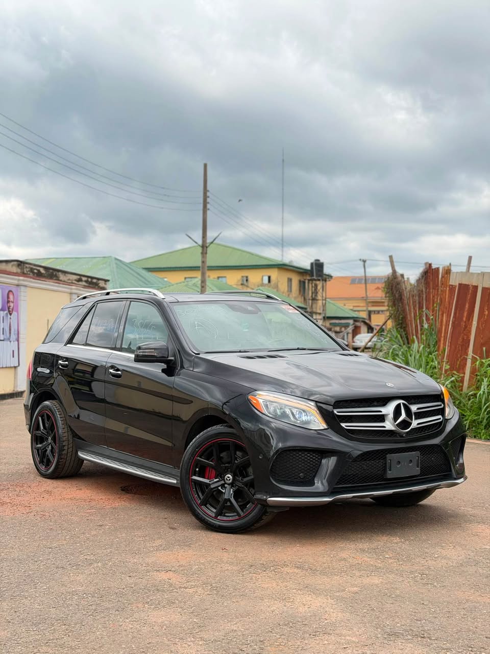 A picture of DIRECT TOKUNBO MERCEDES BENZ MODEL GLE 400 YEAR 2018 ON