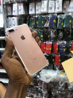 A picture of Nauza iphone 7 gb128