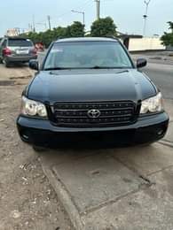 A picture of Registered Toyota Highlander 03 Perfect condition nothing to fix No