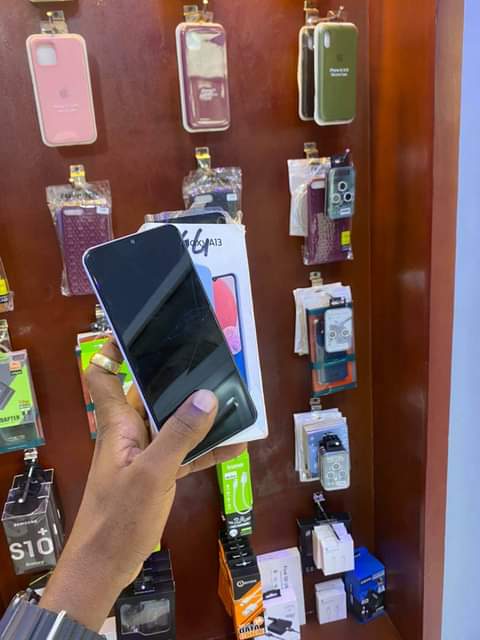 A picture of SAMSUNG A13