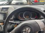 A picture of rav 4 model 2008