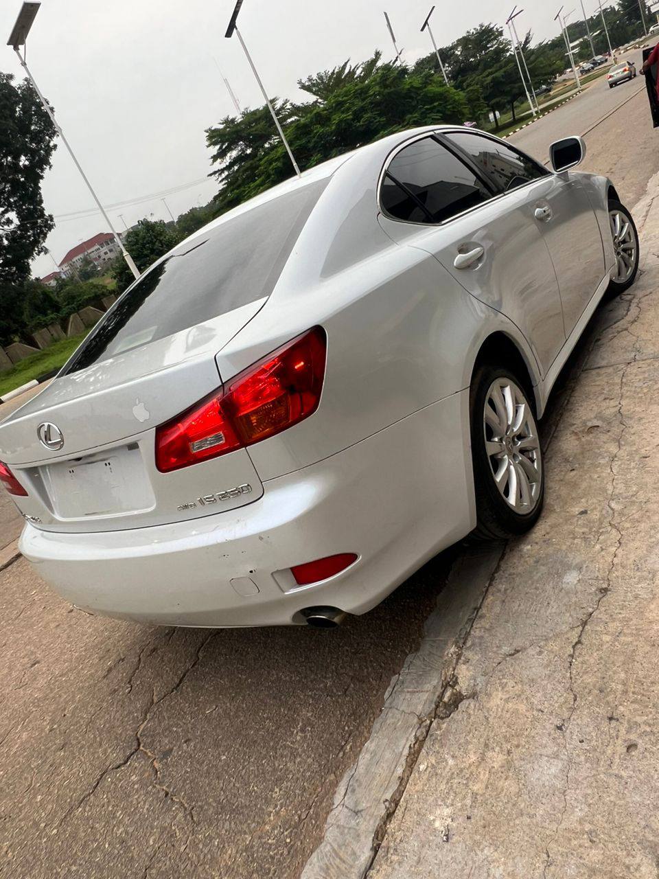 A picture of Lexus is250 2007