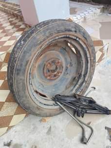 A picture of Spare Tire na jek yake