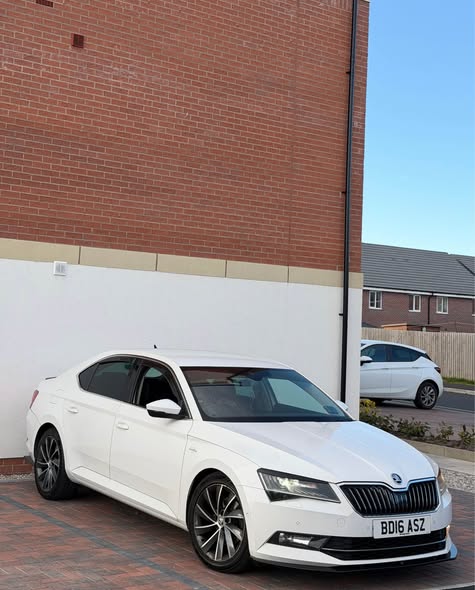 skoda superb