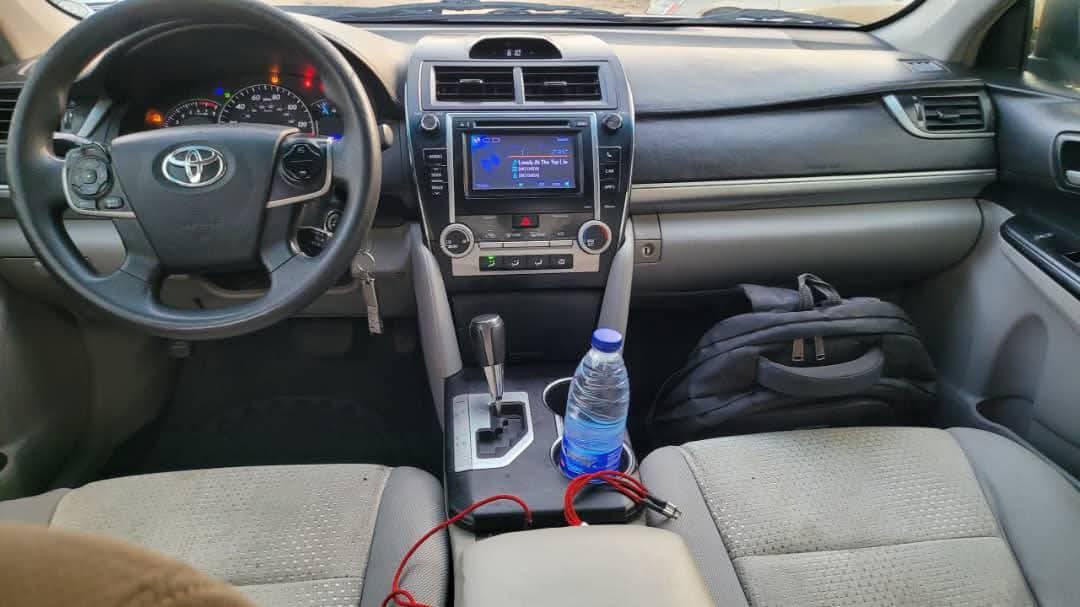 A picture of 2012 Toyota Camry 2012 toyota camry with engine untempered