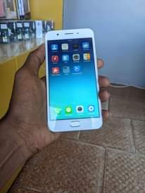 A picture of Oppo F1s