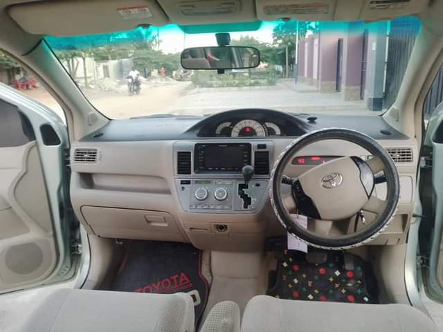 A picture of Call0748682698 Toyota Raumu price 11 Milion maongezi yako Full Doucoment