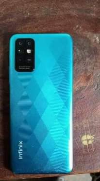 A picture of Infinix note8i