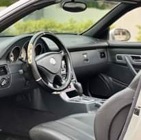 A picture of URGENT BUYERS ONLY CALL Mr Anthony 09063948959 CLEAN 2004 Mercedes