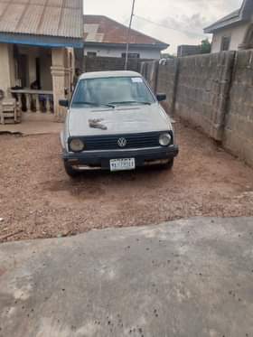 A picture of Nigerian used Golf2 automatic transmission first body with valid papers
