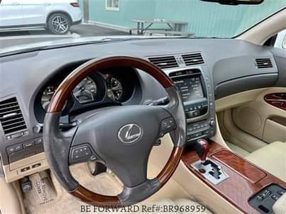 A picture of 2012 LEXUS