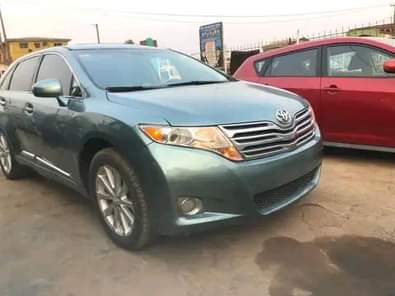 A picture of REGISTERED 2009 TOYOTA VENZA Navigation System Remote key entry Bluetooth